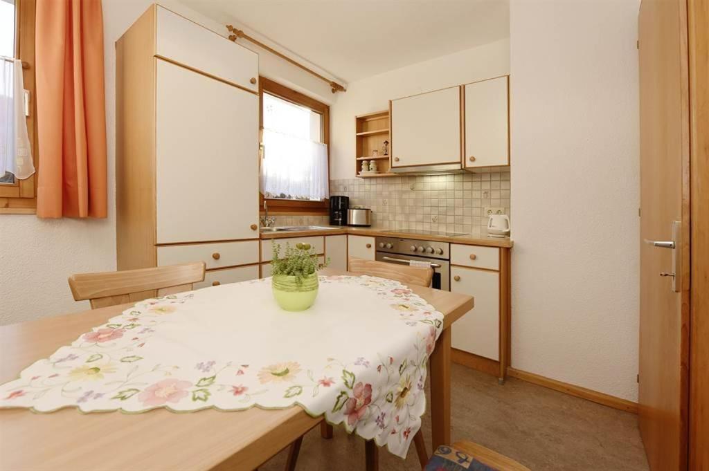 Ferienwohnung Bitschnau Ulrike Vandans Luaran gambar